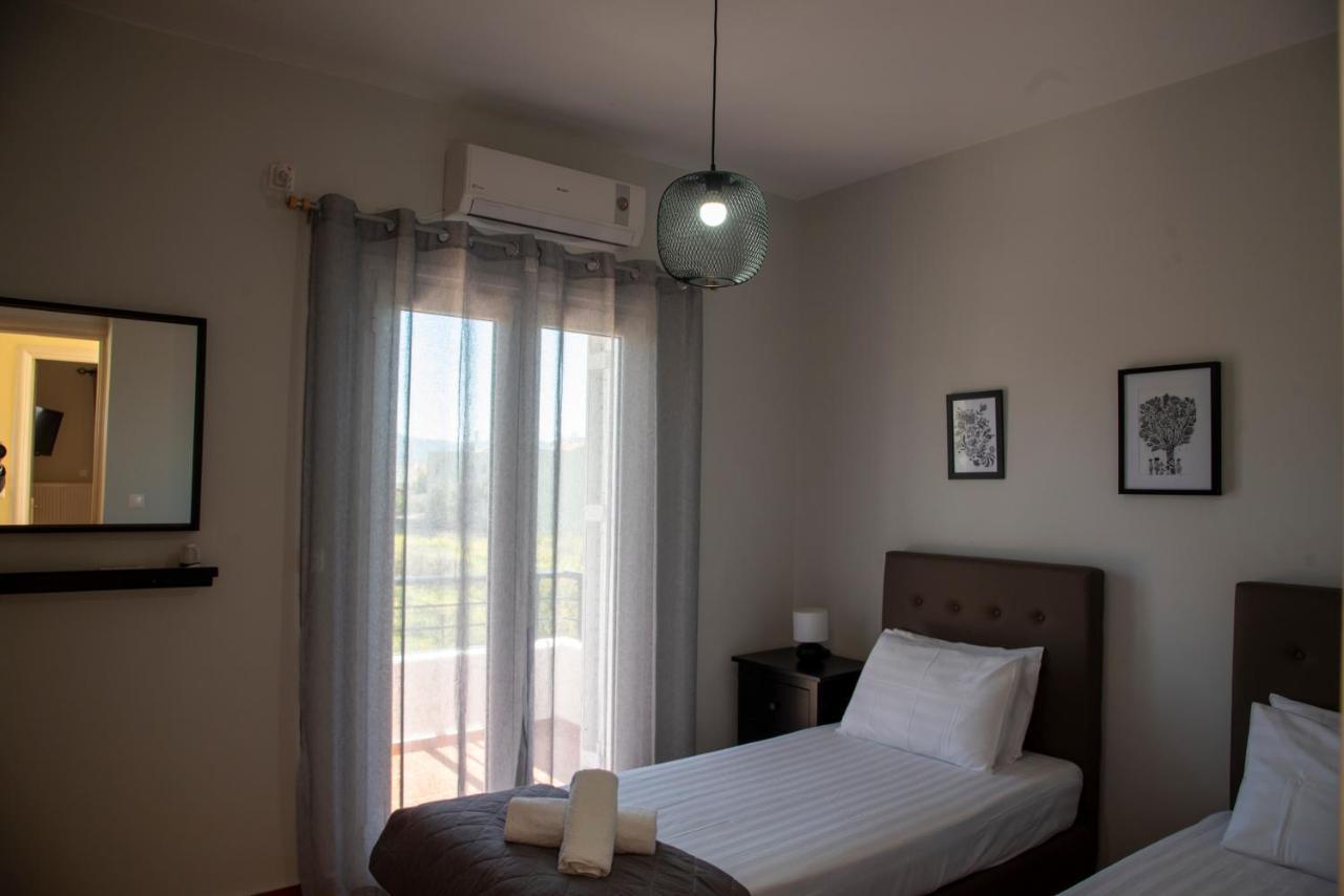 Dimitris Corinthian Villa Vrachati Luaran gambar